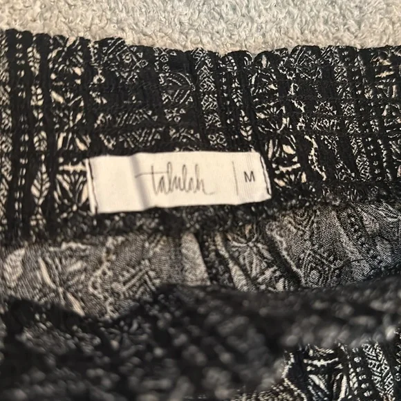 Shop Talulah Nevada Wide Leg Pants - Picture 5 of 7